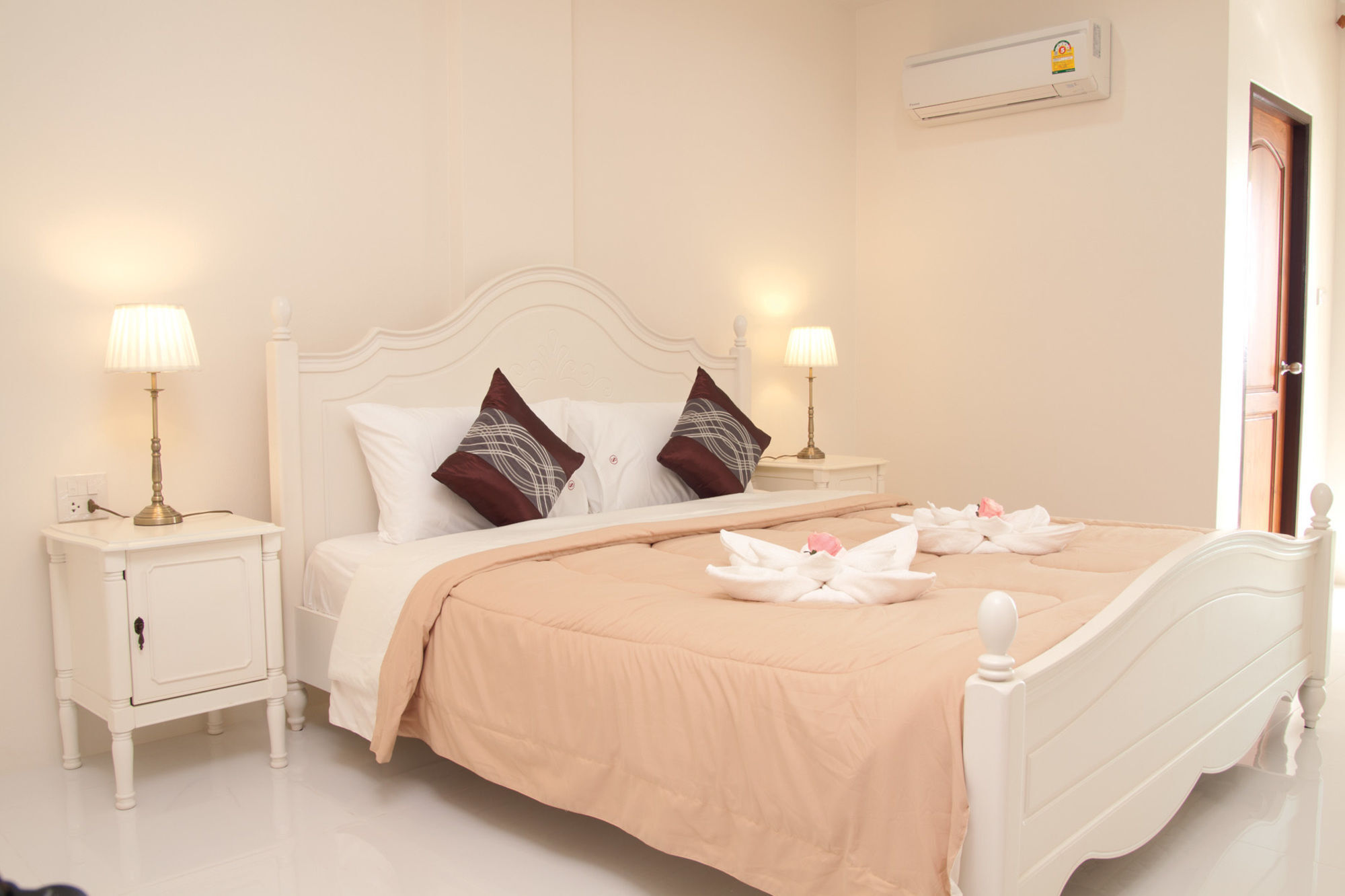 Js Residence Krabi town المظهر الخارجي الصورة